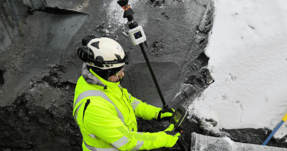 Surveyor Insights: The Digital Future and Data Management Leica AP20 tilted pipe measurement.